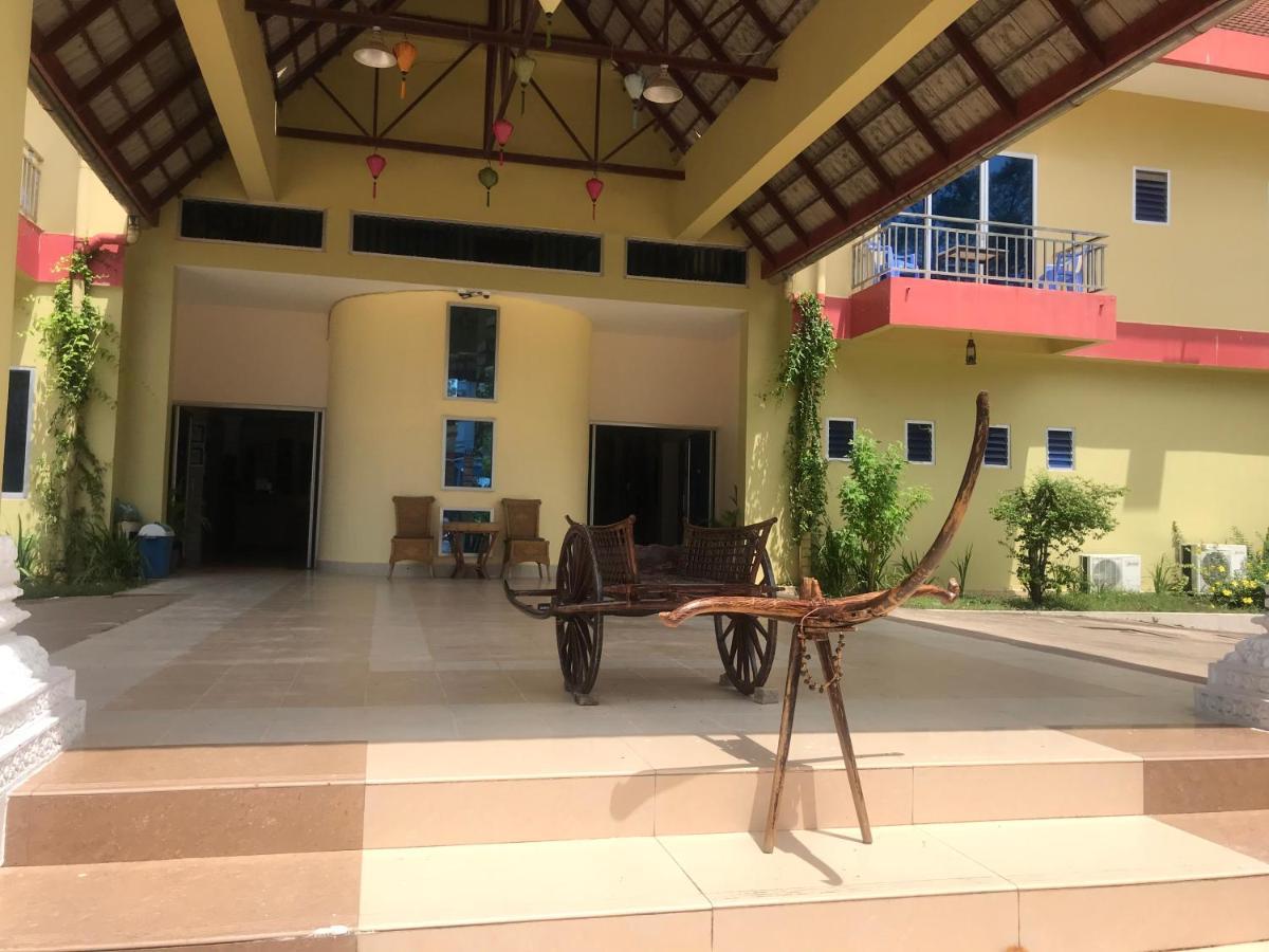 Don Bosco Hotel School Sihanoukville Luaran gambar