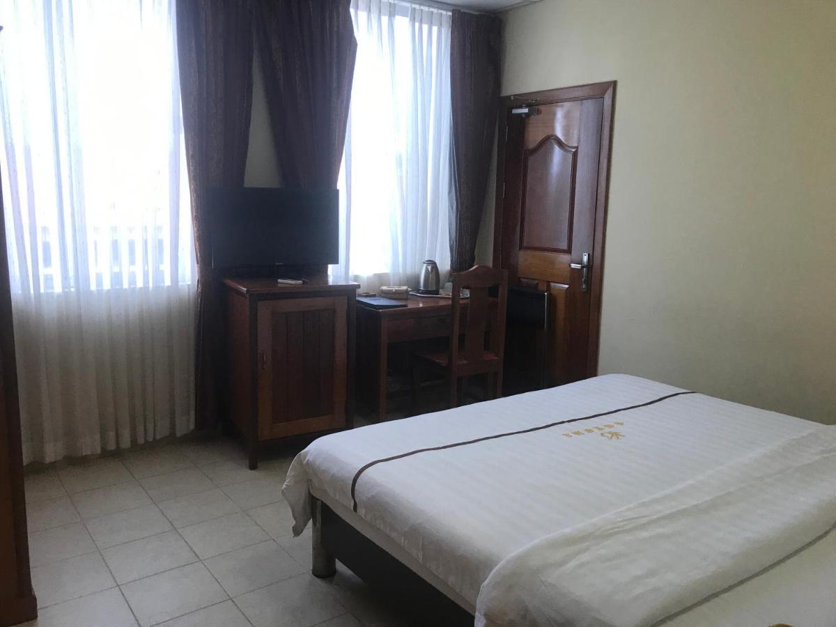 Don Bosco Hotel School Sihanoukville Luaran gambar