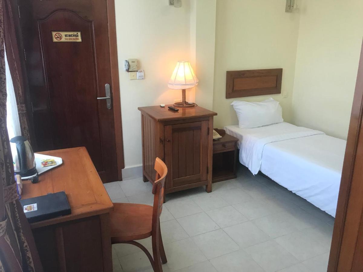Don Bosco Hotel School Sihanoukville Luaran gambar